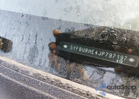 2018 Toyota Corolla Le from USA, damaged, VIN 5YFBURHE4JP797197